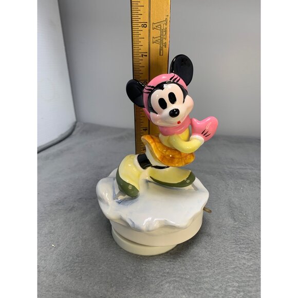 Vintage Schmid Minnie Mouse Ceramic Musical Figurine Ice Skating 1984 - Picture 8 of 11